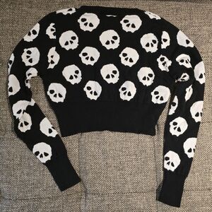 Black and White Cropped Skull Pattern Sweater